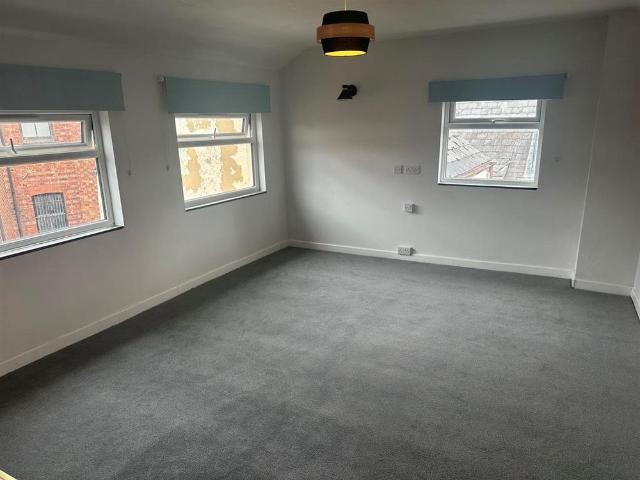 Studio for rent in Kettering