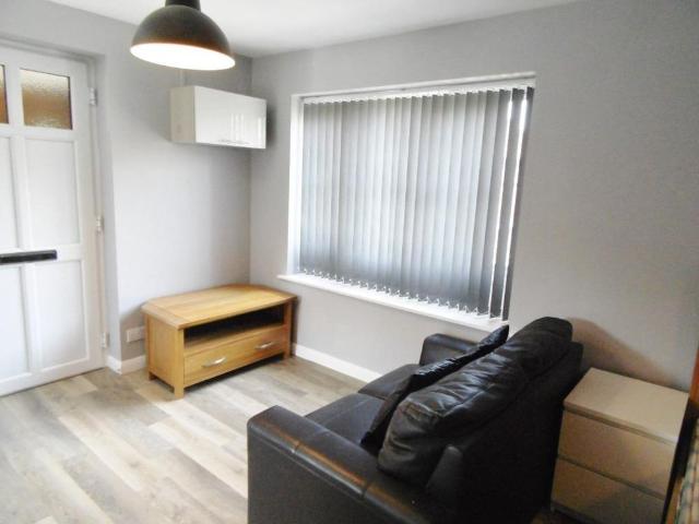 Studio for rent in Lychpit, Basingstoke and Deane