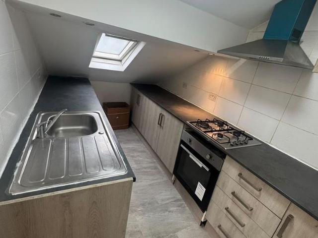Studio for rent in Crumpsall, Manchester