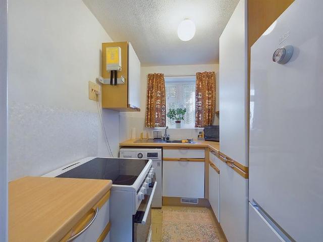Studio for rent in West Worthing, Worthing