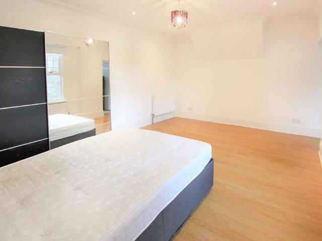 Studio for rent in Harringay, Greater London