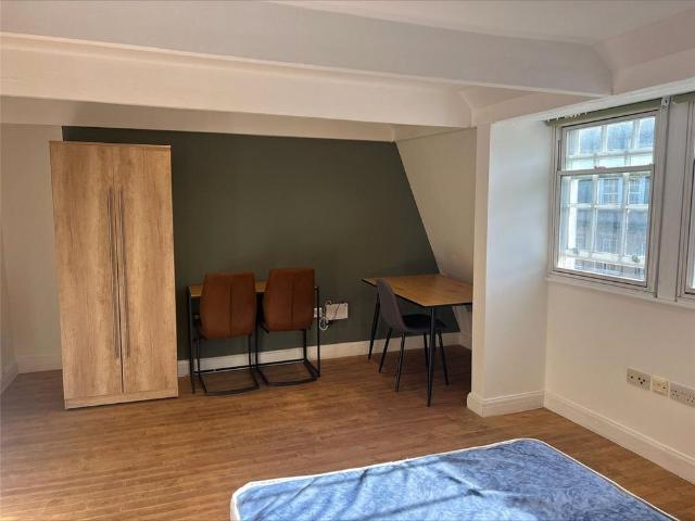 Studio for rent in Dulcote, Isle Of Man