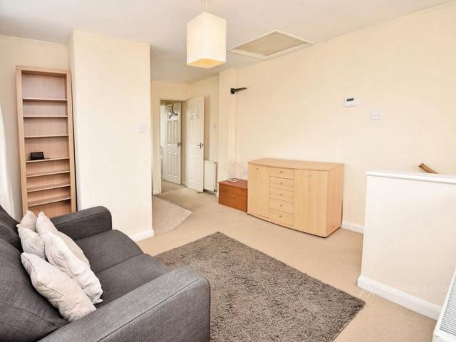 Studio for rent in Southcourt, Aylesbury