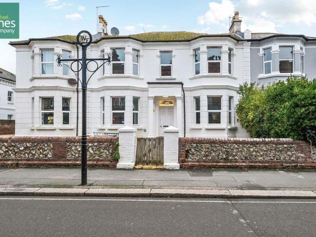 Studio for rent in West Worthing, Worthing