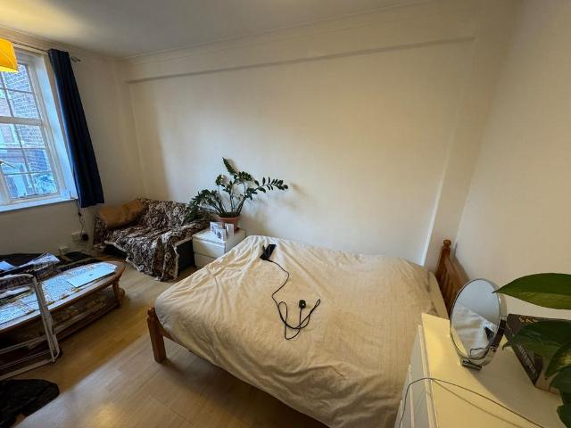 Flat for rent in St. John's Wood, Isle Of Man