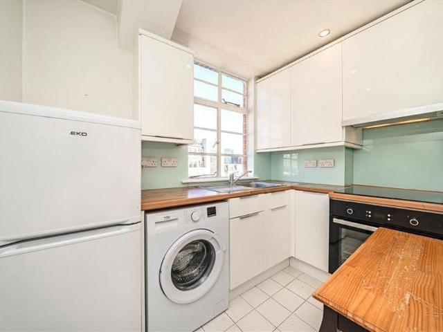 Studio for rent in Bayswater, Isle Of Man