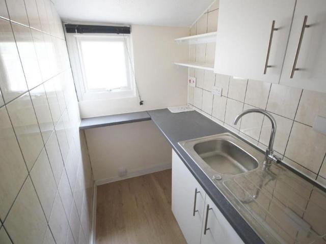 Studio for rent in Woolston, City Of Southampton