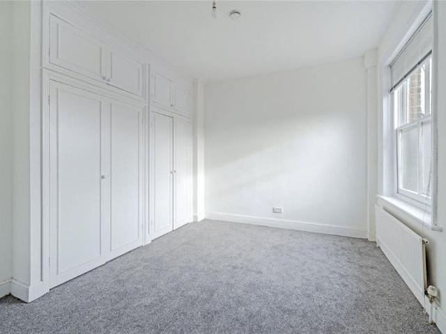 Studio for rent in Willesden Green, Greater London