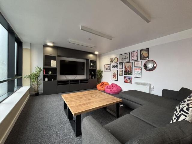 Studio for rent in Handbridge, Chester