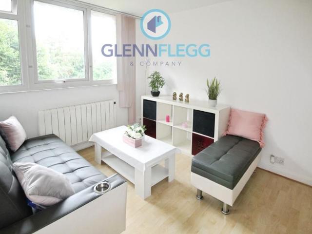 Studio for rent in Slough
