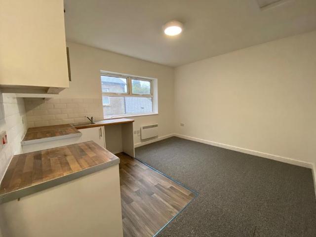 Studio for rent in Falcon Lodge, Wales