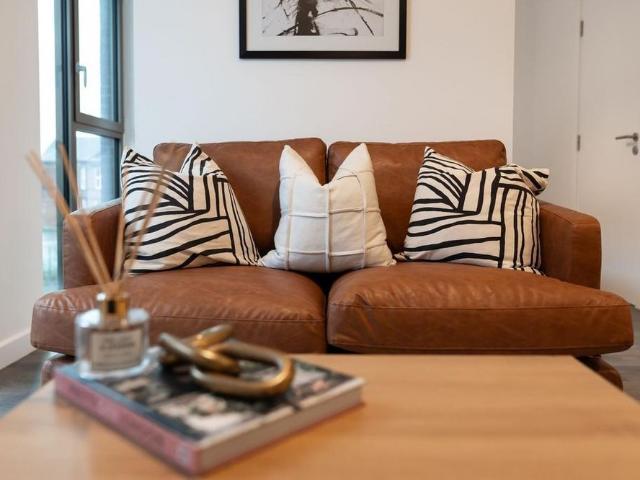 Studio for rent in Hollins, Bury