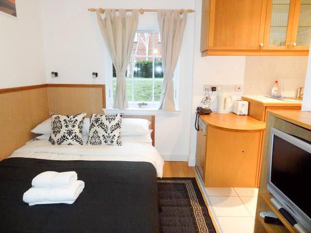 Studio for rent in London Borough of Hammersmith and Fulham, Greater London