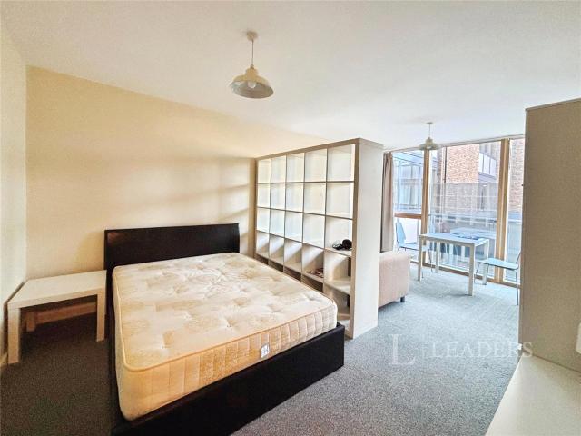 Studio for rent in Arbury, Cambridgeshire