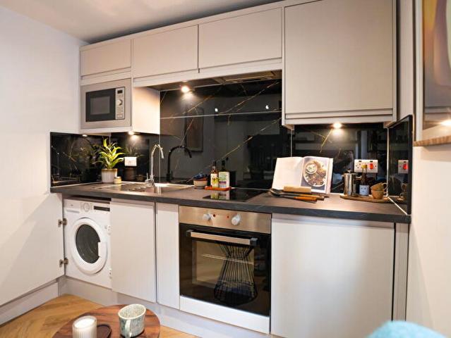 Apartment for rent in Highfields, Old Wharf