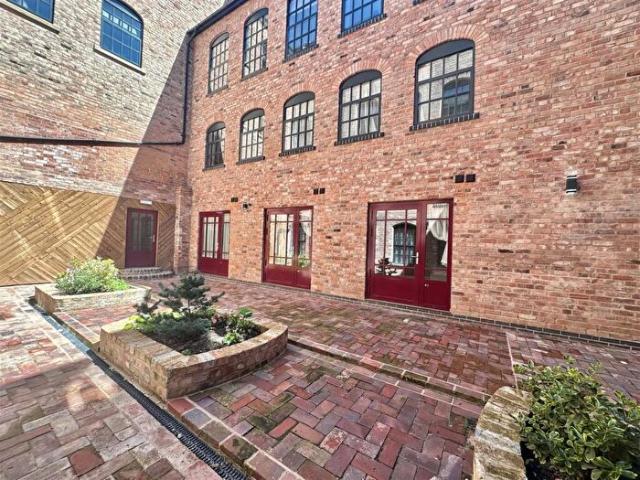 Apartment for rent in St Ann's, Haddon