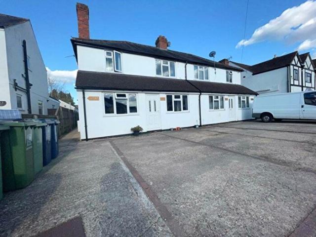 Apartment for rent in Lye Valley, The Slade