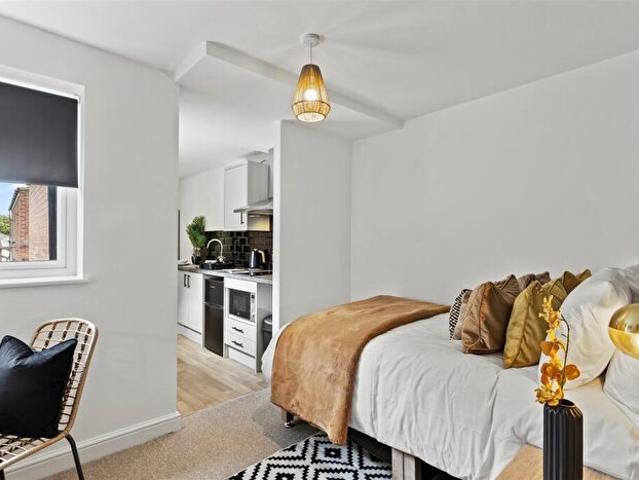 Apartment for rent in Littleover, East Midlands