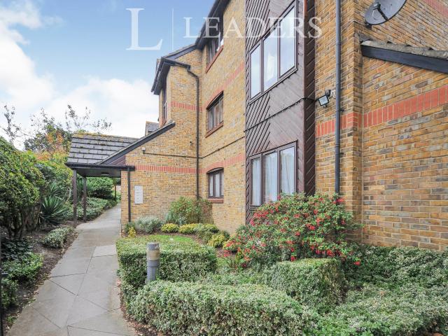 Studio for rent in London Borough of Lewisham, Lower Sydenham