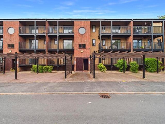 Apartment for rent in Haddon, East Midlands