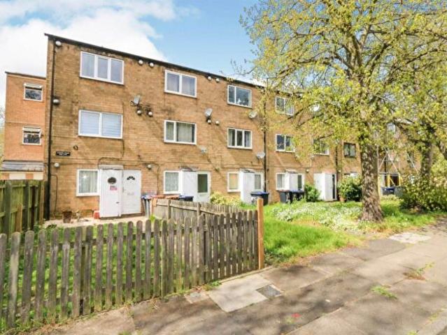 Apartment for rent in Great Billing, Little Billing