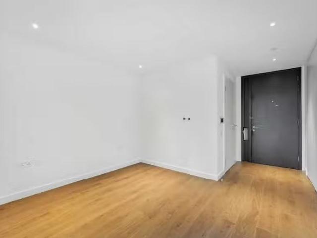 House for rent in Battersea, Nine Elms