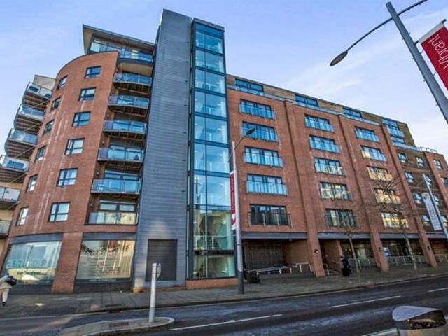 Apartment for rent in Mount Pleasant, Swansea
