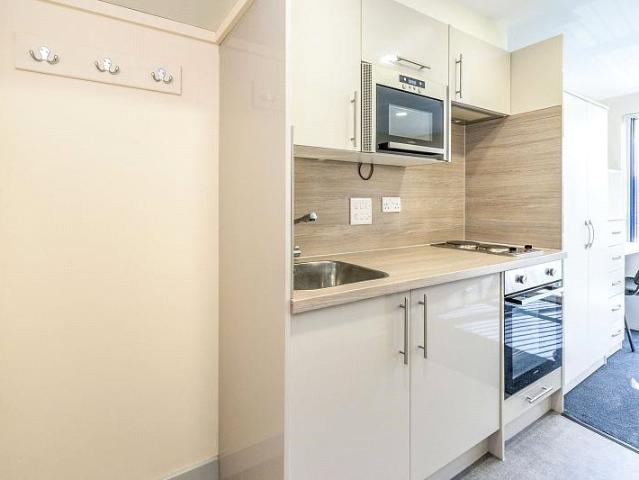 Studio for rent in Fratton, City Of Portsmouth