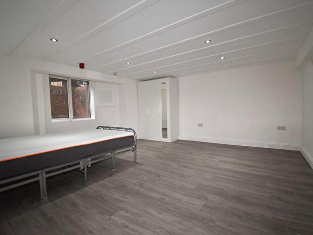 Apartment for rent in Spon End, Coventry