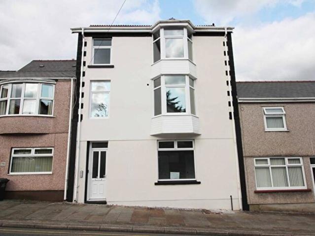 Apartment for rent in Georgetown, Tredegar