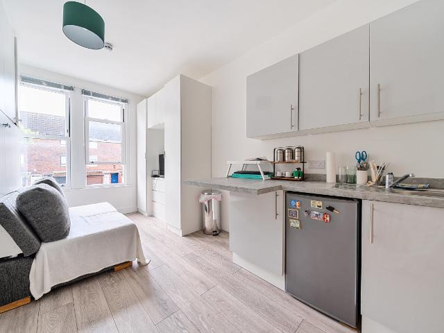 Studio for rent in London Borough of Lewisham, Greater London