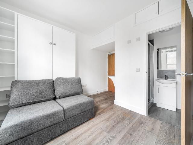 Studio for rent in Mercator Estate, Greater London