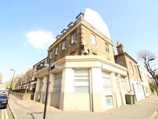 Studio for rent in Hackney, Clapton