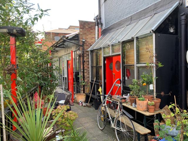Studio for rent in Hackney, Haggerston