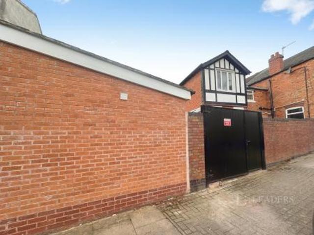 Studio for rent in Stirchley, Birmingham
