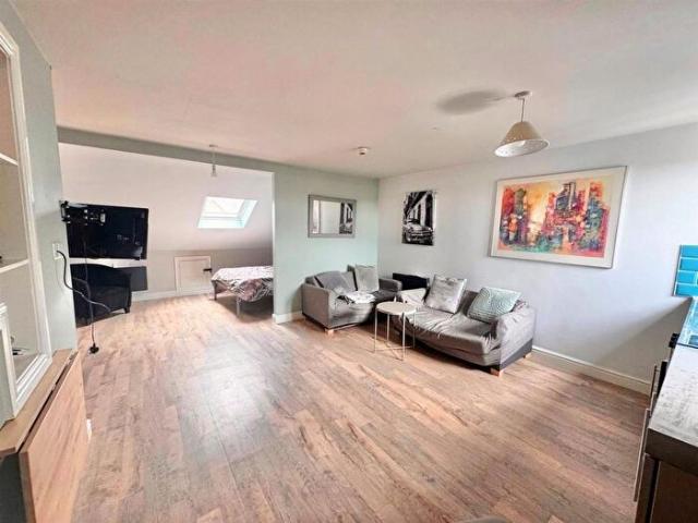 Apartment for rent in Spon End, West Midlands