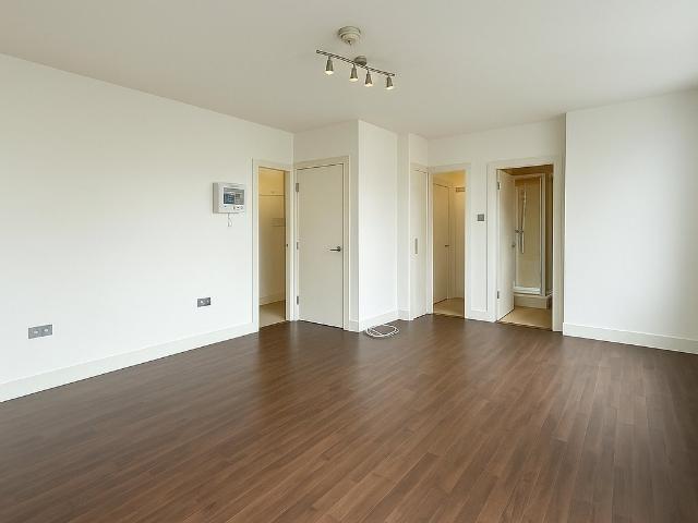 Studio for rent in Hornsey, Crouch End