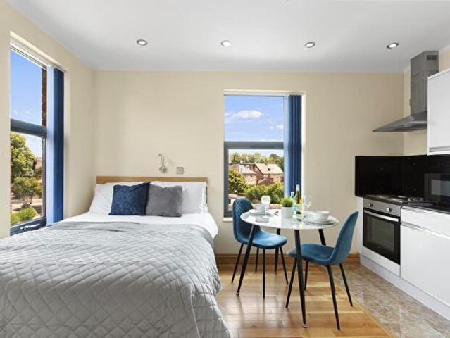 Apartment for rent in Abbey Park, Barton In Fabis