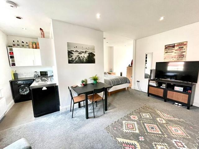 Apartment for rent in Camp Hill, Warwickshire