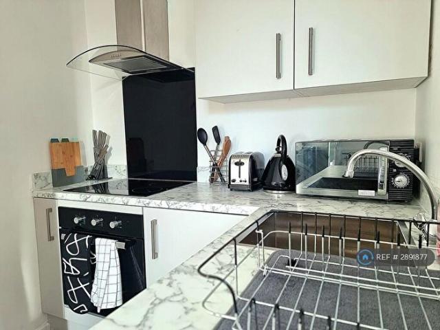 Apartment for rent in Highfields, Old Wharf