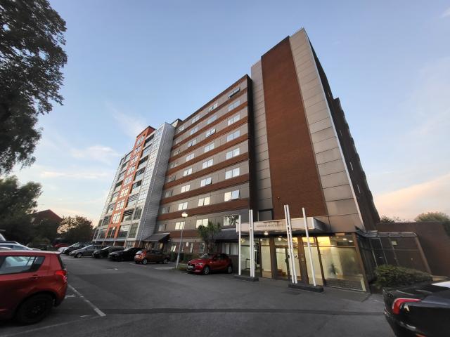 Studio for rent in Old Trafford, Trafford Park
