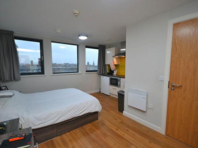 Apartment for rent in The Meadows, Haddon