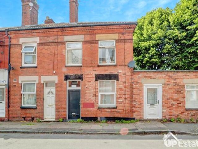 Apartment for rent in Ball Hill, West Midlands