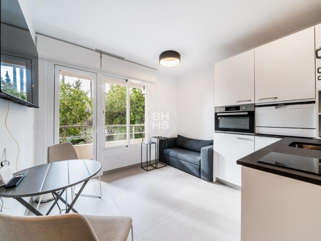 Estudio en alquiler en Nueva Andalucía, Costa del Sol Occidental