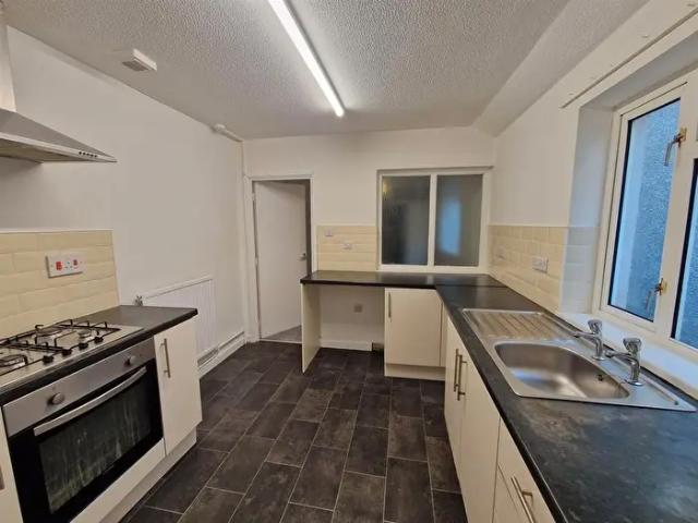 Apartment for rent in Mount Pleasant, Swansea