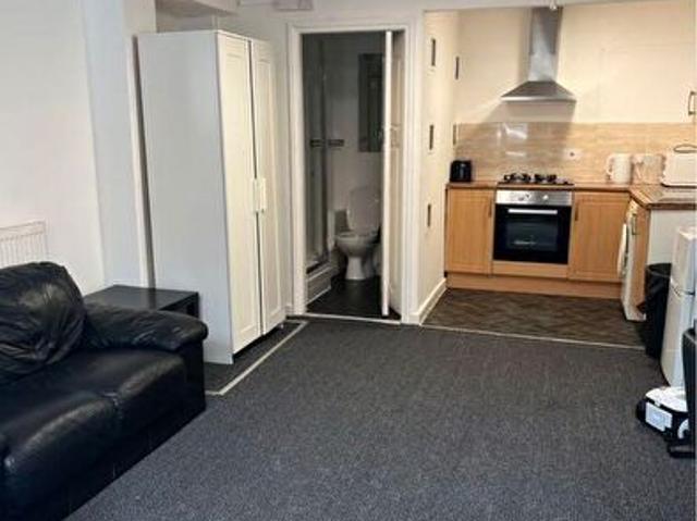 Apartment for rent in Hyson Green, Haddon