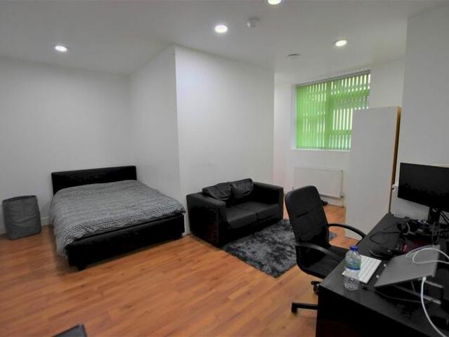 Apartment for rent in Bede Island, Old Wharf
