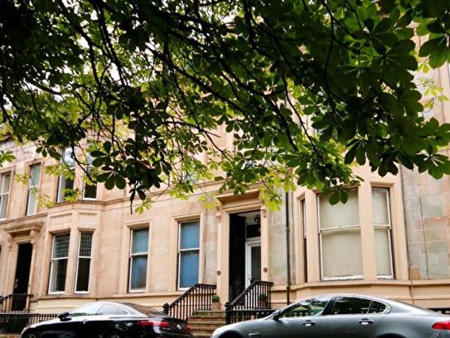 Apartment for rent in Dowanhill, Scotland