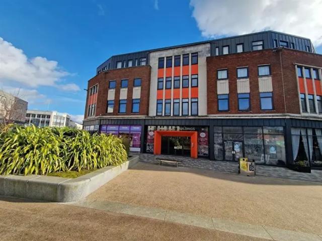 Apartment for rent in Mount Pleasant, Swansea