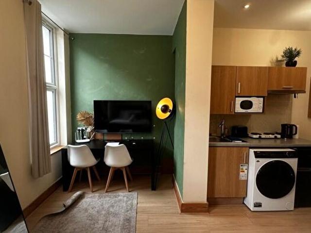 Apartment for rent in Spon End, West Midlands